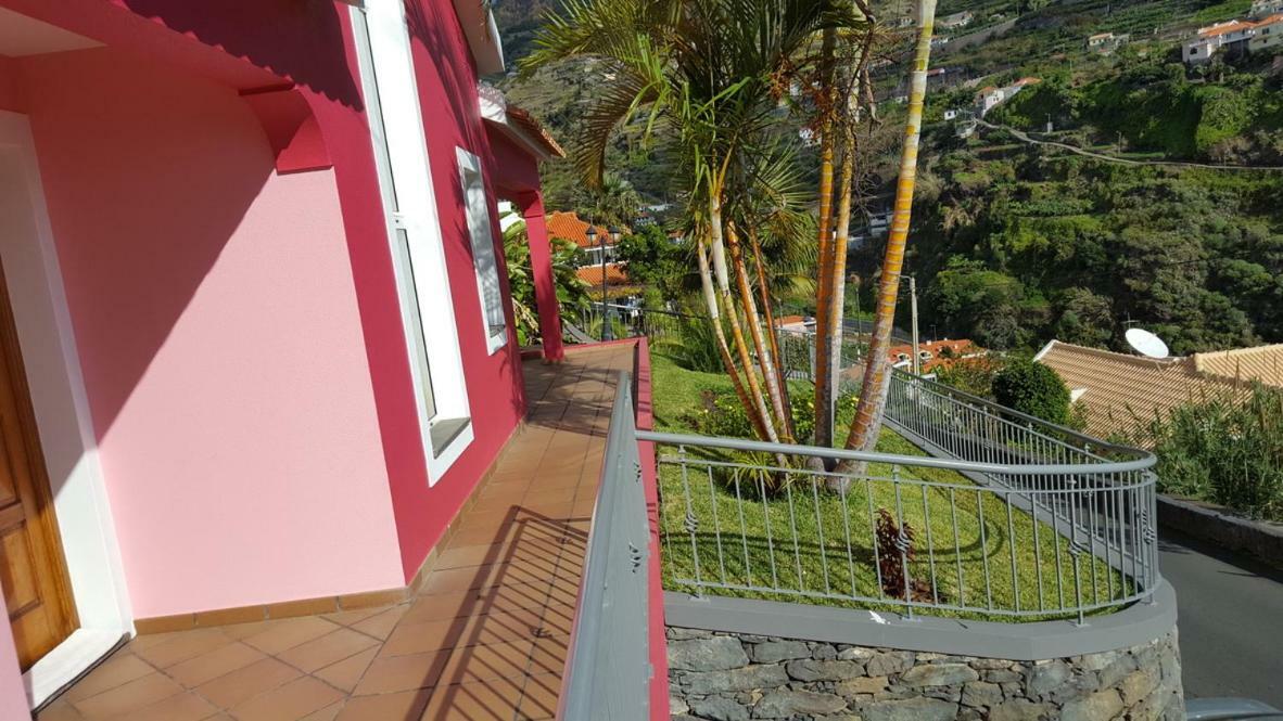 Appartement Pink House à Ponta do Sol  Extérieur photo